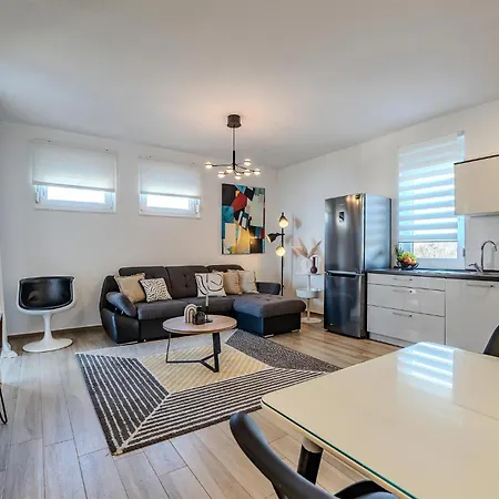Apartment Gorgeous In With Kitchen *